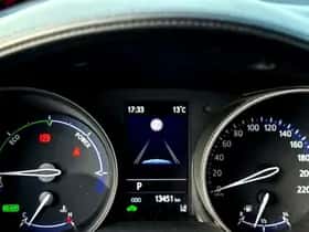 Toyota C-HR (2022) thumbnail 10