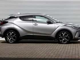 Toyota C-HR (2021) thumbnail 3