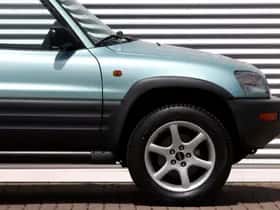 Toyota Funcruiser RAV4 (1997) thumbnail 8
