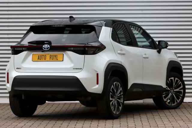Toyota Yaris Cross (2022) thumbnail 2