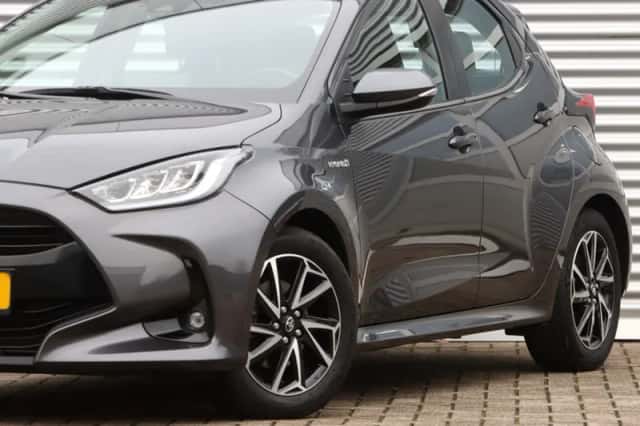 Toyota Yaris (2021) thumbnail 6