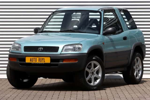 Toyota RAV4 (1997) thumbnail 1
