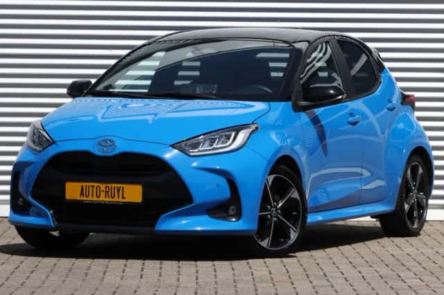 Toyota Yaris (2024) thumbnail 1