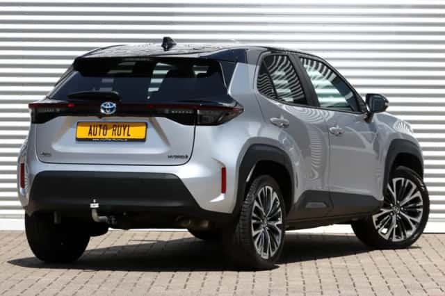 Toyota Yaris Cross (2023) thumbnail 2