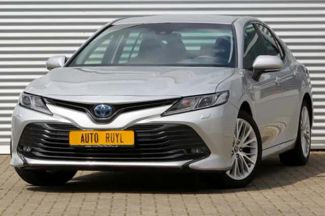Toyota Camry (2019) thumbnail 1