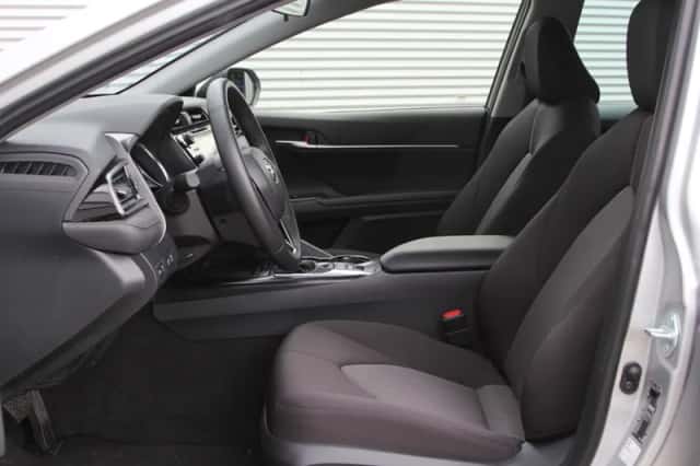 Toyota Camry (2019) thumbnail 5