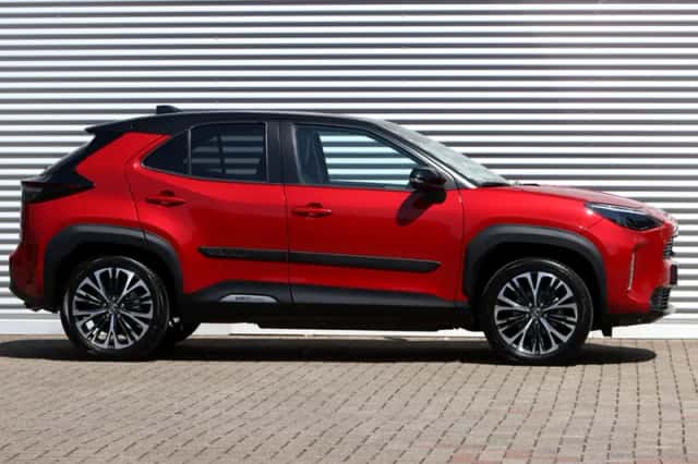 Toyota Yaris Cross (2022) thumbnail 3