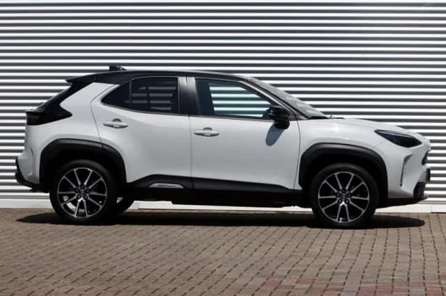 Toyota Yaris Cross (2022) thumbnail 3