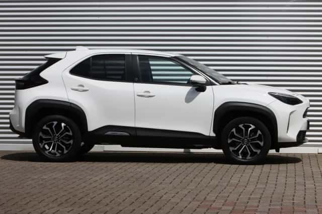 Toyota Yaris Cross (2023) thumbnail 3