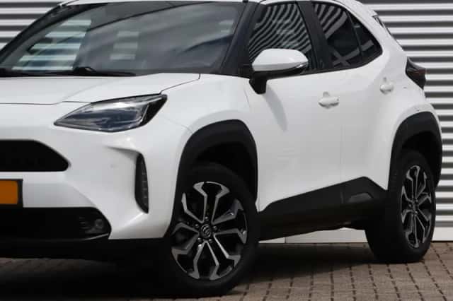Toyota Yaris Cross (2023) thumbnail 6