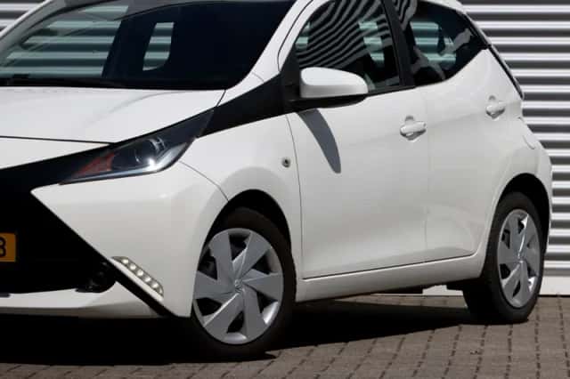 Toyota Aygo (2015) thumbnail 6