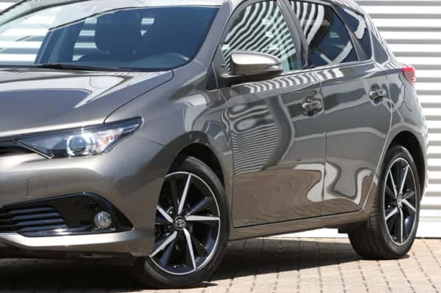 Toyota Auris (2019) thumbnail 6