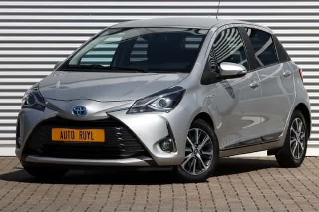Toyota Yaris (2020) thumbnail 1