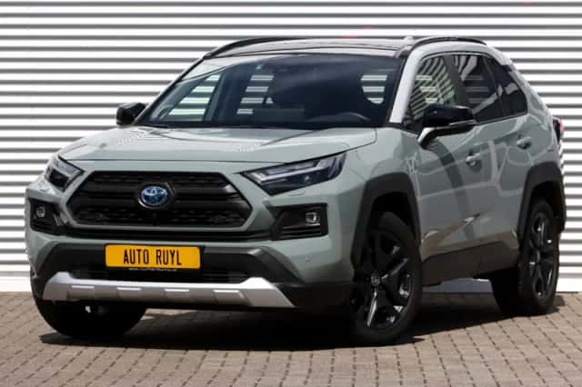 Toyota RAV4 (2024) thumbnail 1