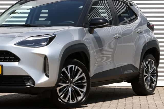 Toyota Yaris Cross (2023) thumbnail 6