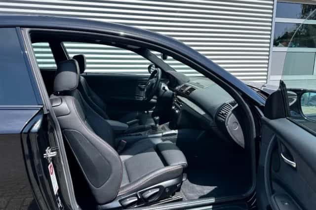 BMW 1-Serie (2011) thumbnail 3