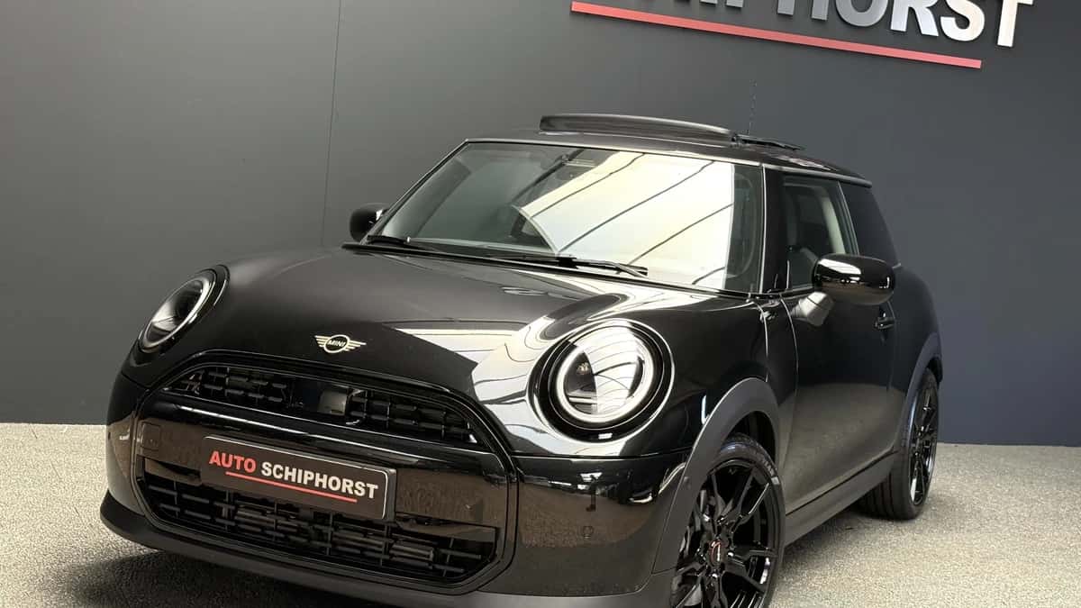 MINI Cooper (2024) — foto 1