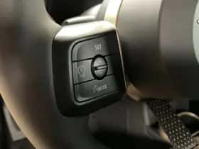 MINI Cooper (2024) thumbnail 15