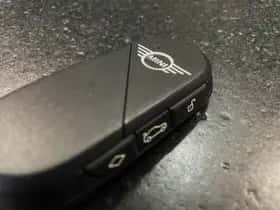 MINI Cooper (2024) thumbnail 39