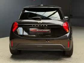 MINI Cooper (2024) thumbnail 46