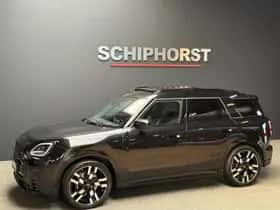 MINI Countryman (2025) thumbnail 3