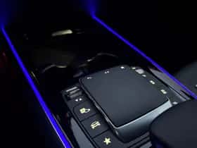Mercedes-Benz EQA (2021) thumbnail 10