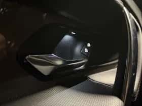 Land Rover Discovery Sport (2022) thumbnail 15