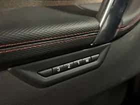Land Rover Discovery Sport (2022) thumbnail 18