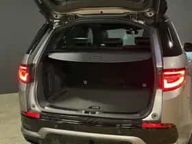 Land Rover Discovery Sport (2022) thumbnail 9