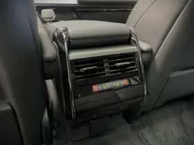 Land Rover Range Rover Sport (2026) thumbnail 7