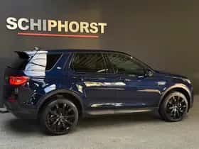 Land Rover Discovery Sport (2021) thumbnail 6