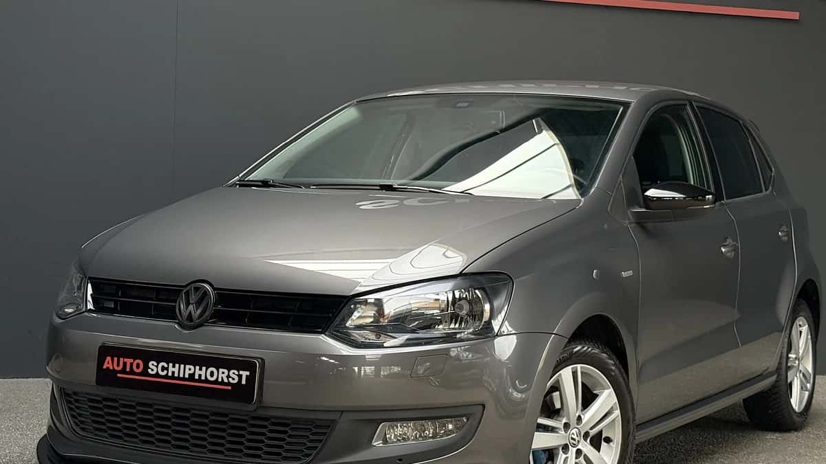 Volkswagen Polo (2012) — foto 1