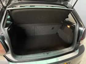 Volkswagen Polo (2012) thumbnail 26