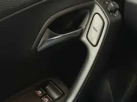 Volkswagen Polo (2012) thumbnail 8