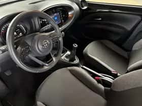 Toyota Aygo X (2023) thumbnail 2