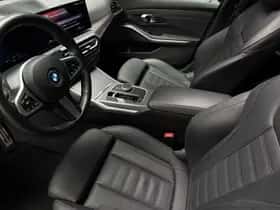 BMW 3-Serie (2023) thumbnail 4