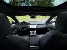 Land Rover Range Rover Evoque (2026) thumbnail 2