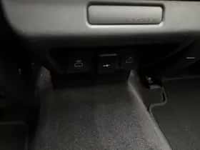 Land Rover Range Rover Evoque (2026) thumbnail 40