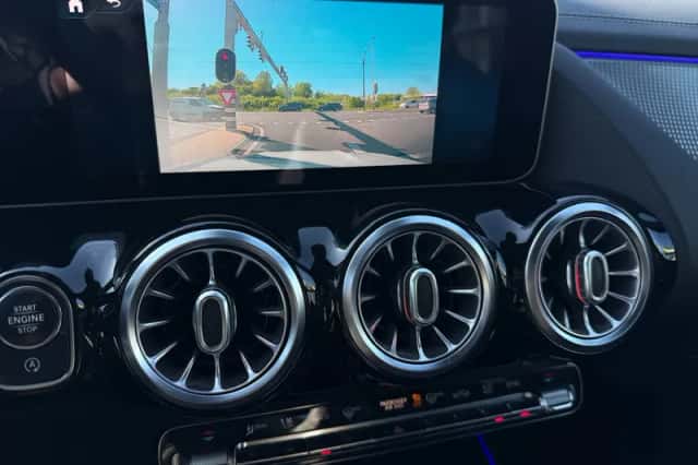 Mercedes-Benz GLA-Klasse (2021) thumbnail 3