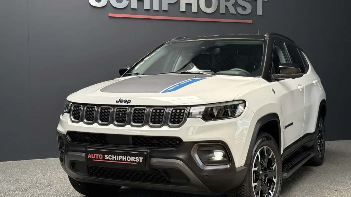 Jeep Compass (2023) — foto 1