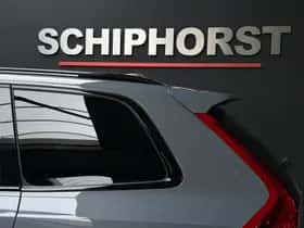 Volvo XC90 (2022) thumbnail 30