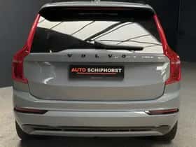 Volvo XC90 (2022) thumbnail 5