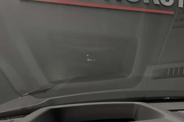 Land Rover Range Rover Sport (2026) thumbnail 6