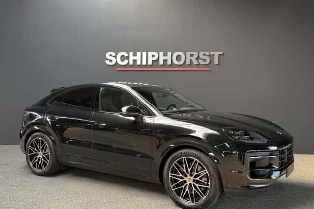 Porsche Cayenne (2026) thumbnail 1