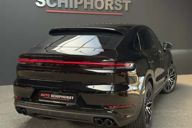 Porsche Cayenne (2026) thumbnail 6