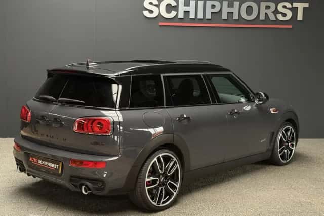 MINI John Cooper Works (2018) thumbnail 4