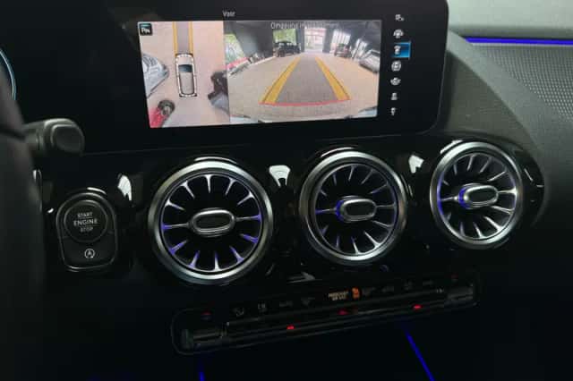 Mercedes-Benz B-Klasse (2019) thumbnail 2