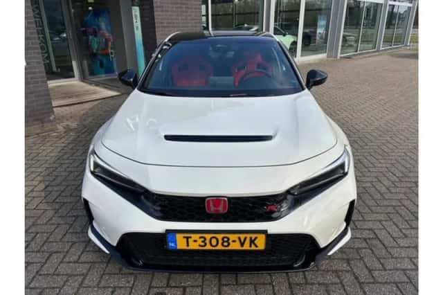 Honda Civic (2023) thumbnail 5