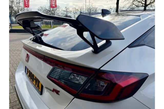 Honda Civic (2023) thumbnail 6