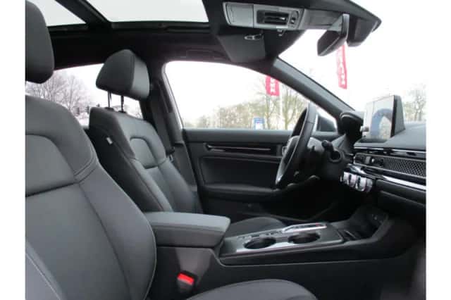 Honda Civic (2026) thumbnail 6